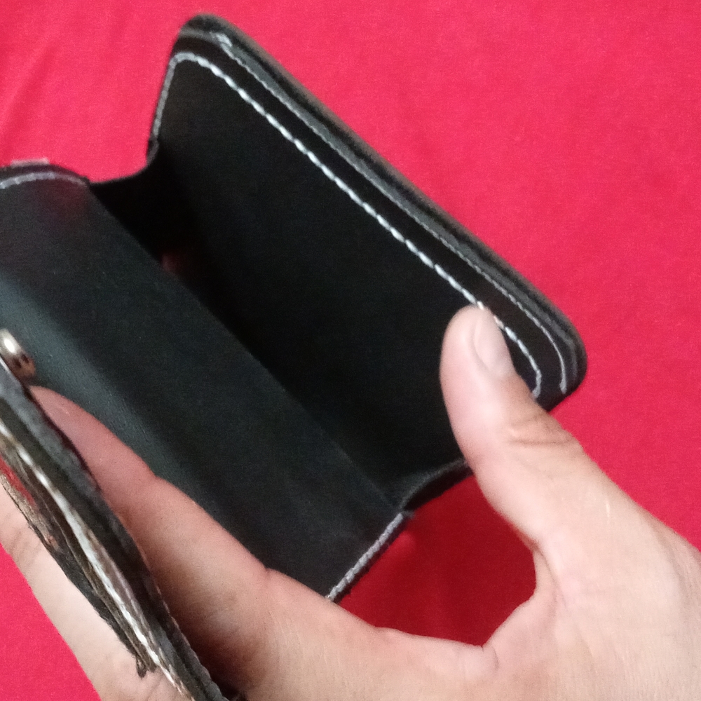Cellphone case - Picture 5 of 5